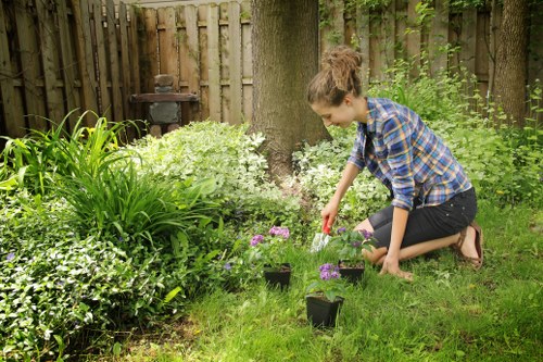 Load-based and cubic-yard garden waste rate explanation